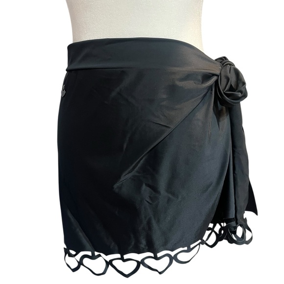 NWT Paris Hilton Heart Cut Out Coverup Wrap Skirt - L - Picture 4 of 12
